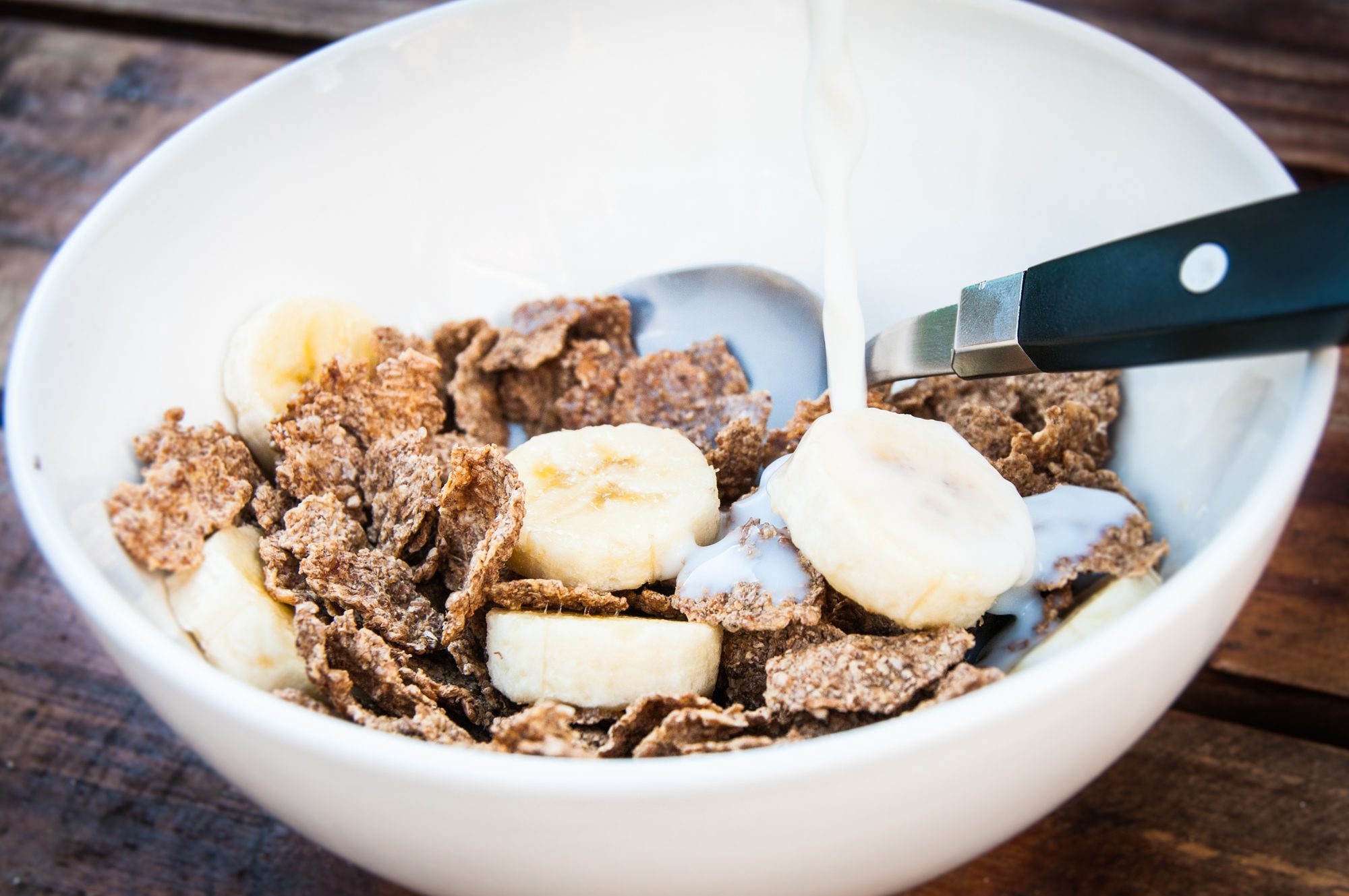 banana and granola